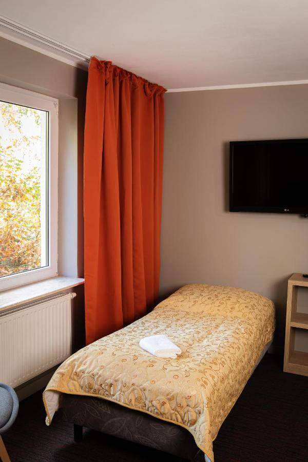Hotel Best Inn Bydgoszcz Bagian luar foto